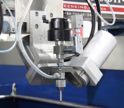 3-осевые и 5-осевые гидроабразивные станки: отличия и преимущества